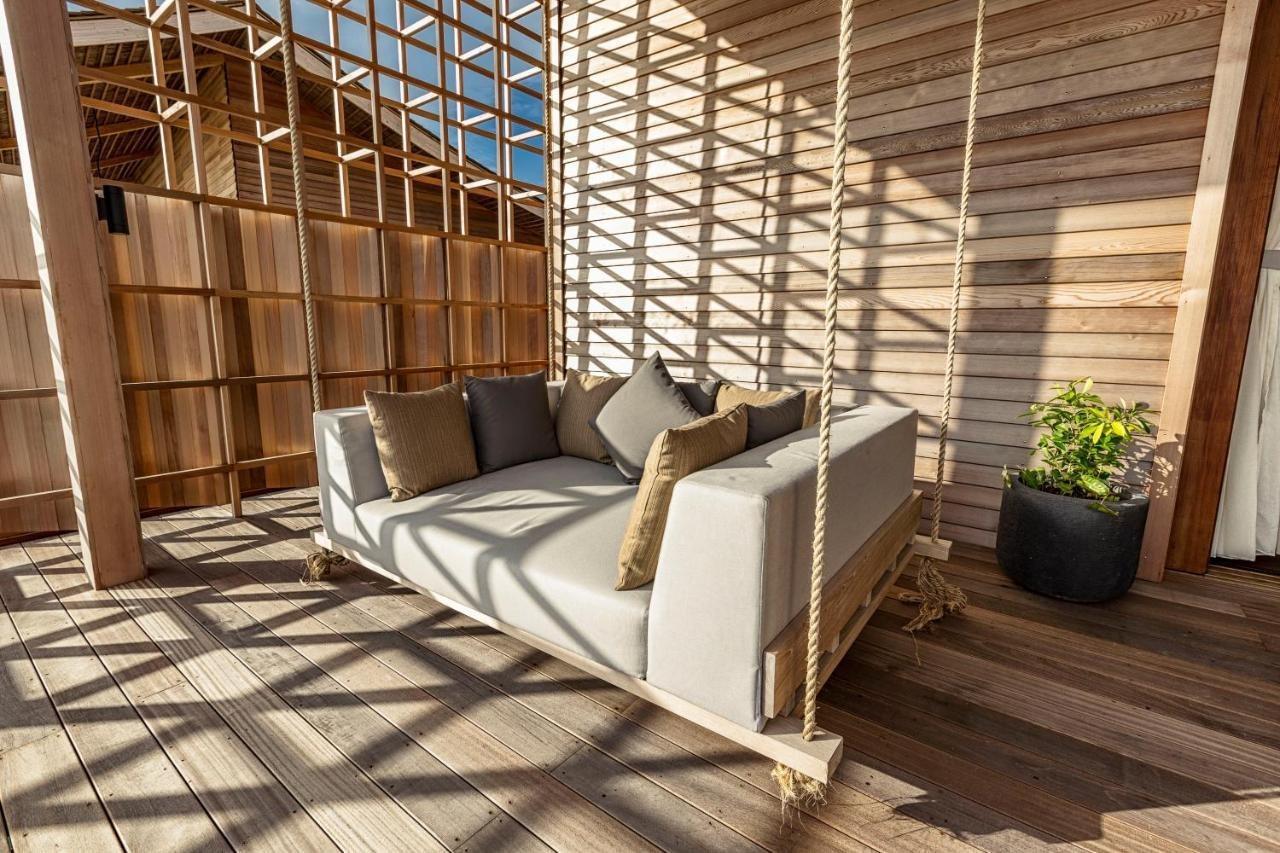 Kudadoo Maldives Private Island Hotel Komandoo  Exterior photo