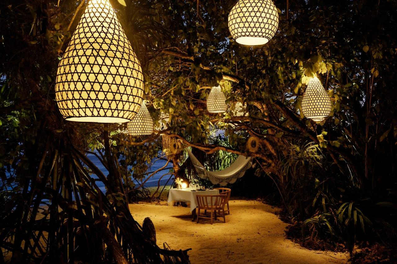 Kudadoo Maldives Private Island Hotel Komandoo  Exterior photo